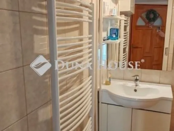 Eladó lakás Kecskemét 77 nm