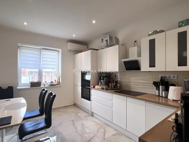 Eladó ház Izsák 85 nm