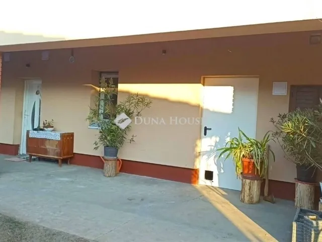 Eladó ház Kecskemét 125 nm