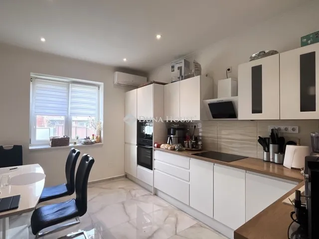 Eladó ház Izsák 85 nm