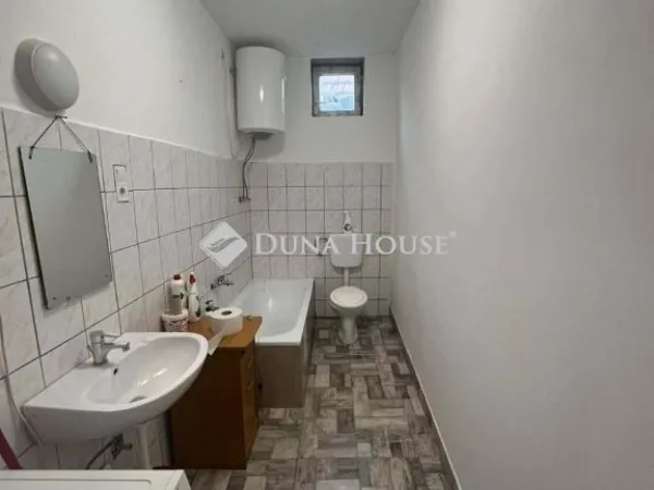 Eladó ház Kecskemét 75 nm