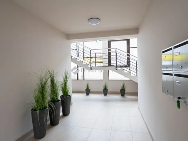 Eladó lakás Kecskemét, Belváros 96 nm