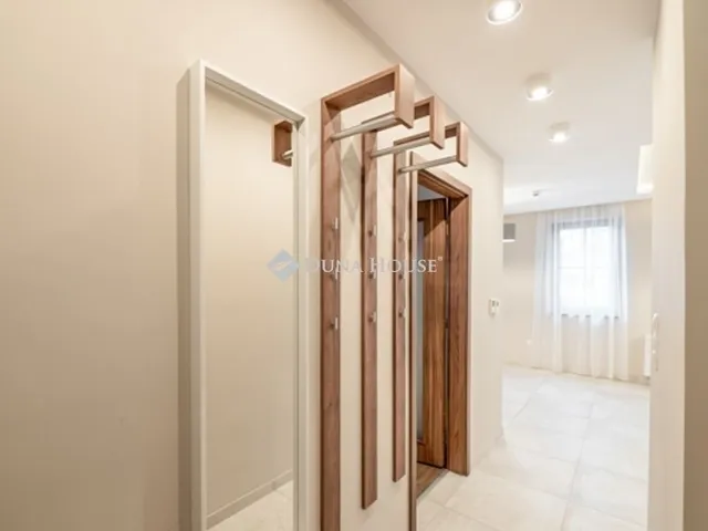 Eladó lakás Kecskemét, Belváros 96 nm