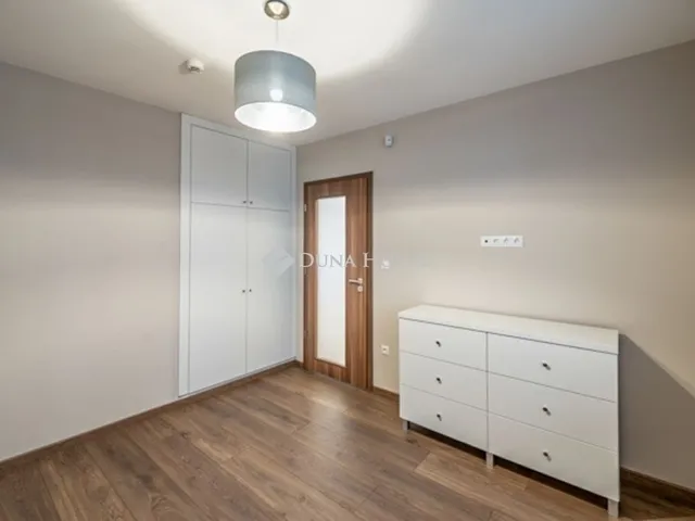 Eladó lakás Kecskemét, Belváros 96 nm