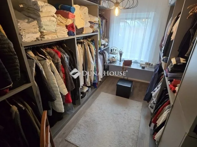 Eladó lakás Lajosmizse 82 nm