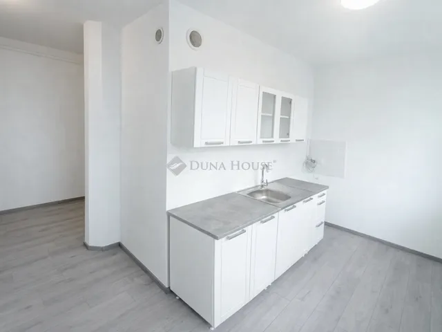 Eladó lakás Kecskemét 65 nm