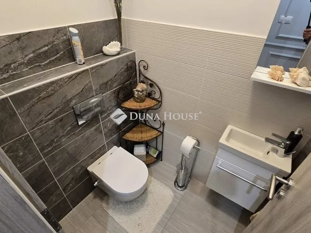 Eladó lakás Lajosmizse 82 nm