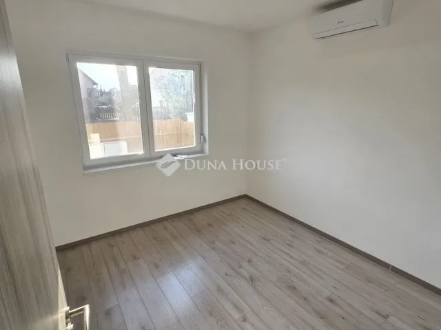 Eladó lakás Lajosmizse 71 nm