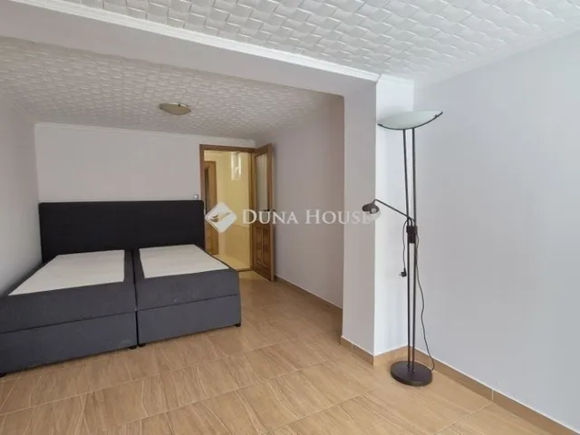 Eladó ház Kecskemét 190 nm