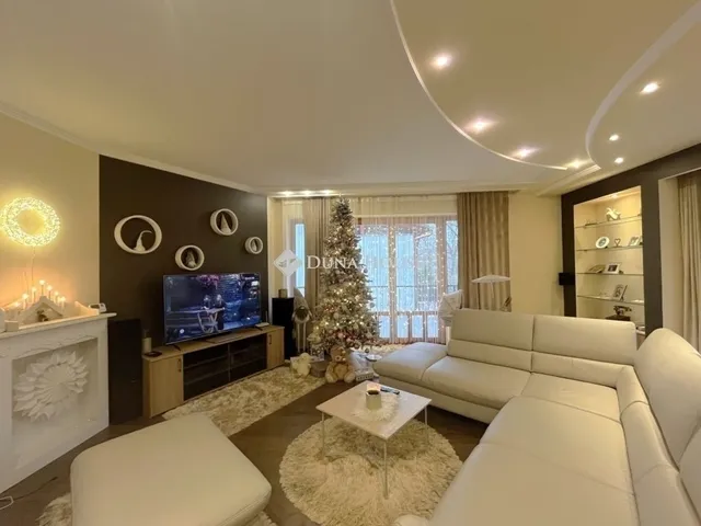 Eladó ház Jakabszállás 180 nm