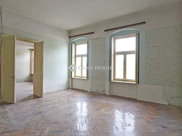 Eladó lakás Kecskemét 97 nm