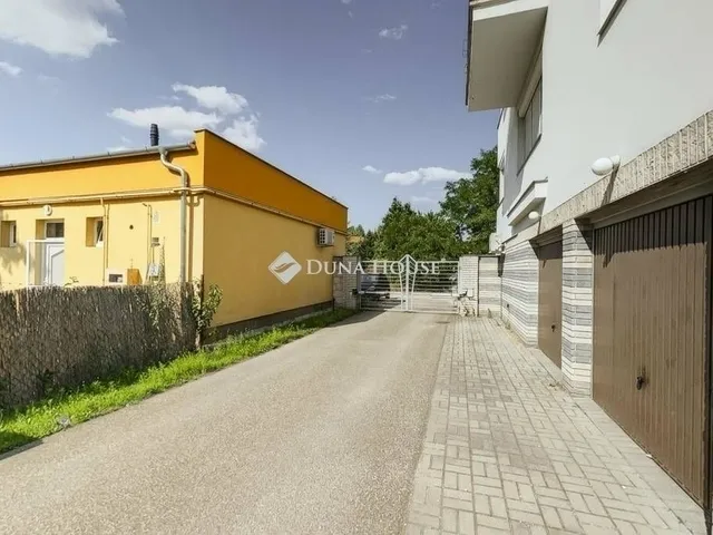 Eladó lakás Kecskemét 78 nm