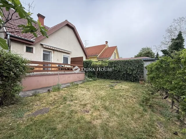 Eladó ház Kecskemét 198 nm