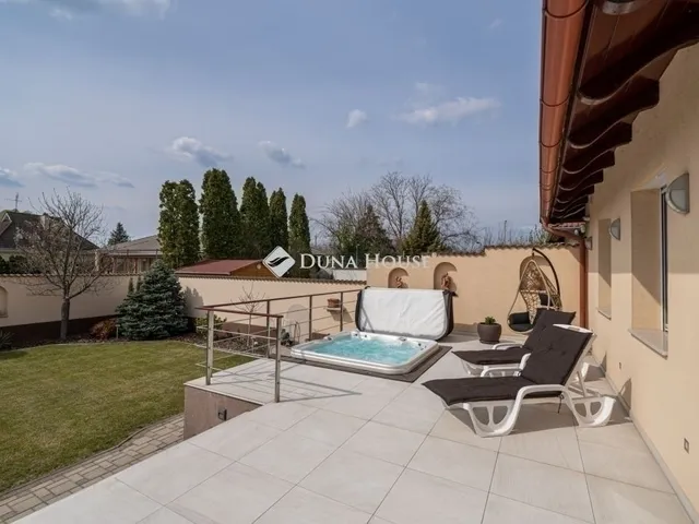 Eladó ház Kecskemét 269 nm