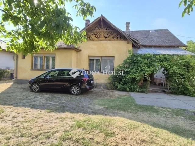 Eladó telek Kecskemét 825 nm