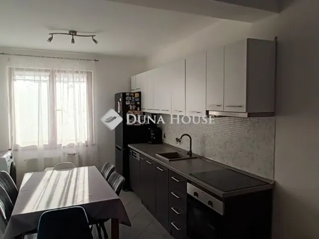 Eladó lakás Kecskemét 65 nm