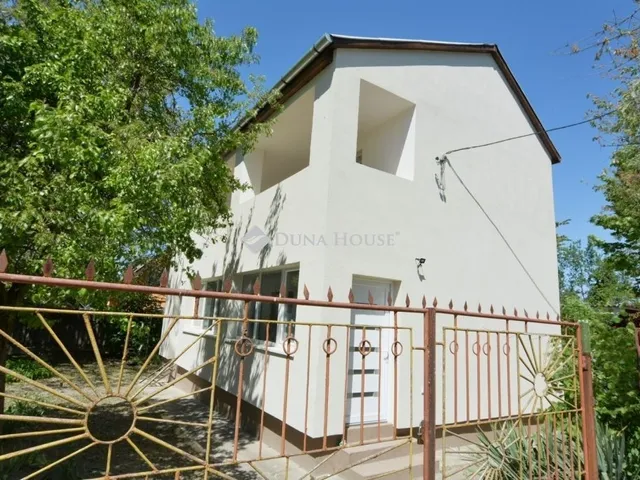 Eladó nyaraló Tass 61 nm