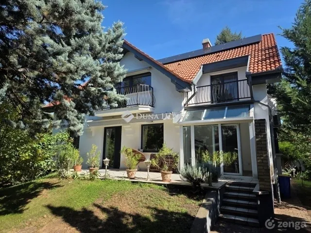 Eladó ház Kecskemét 200 nm