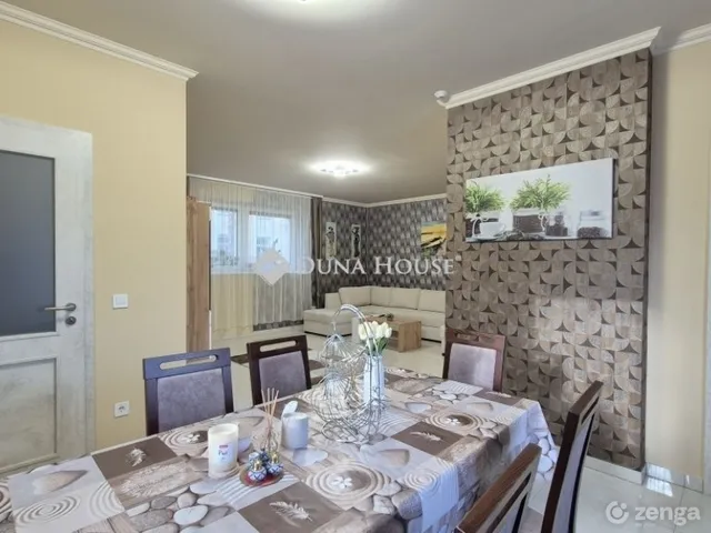 Eladó ház Kecskemét, Belváros 214 nm