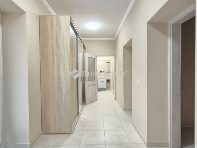 Eladó ház Kecskemét, Belváros 214 nm