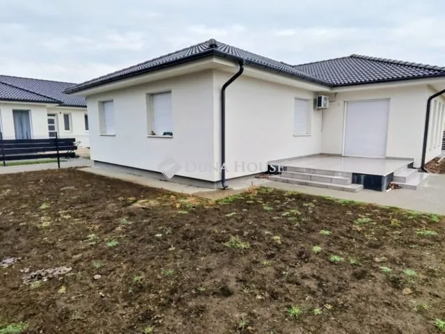 Eladó ház Ballószög 119 nm