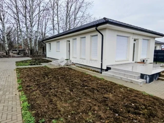 Eladó ház Ballószög 107 nm
