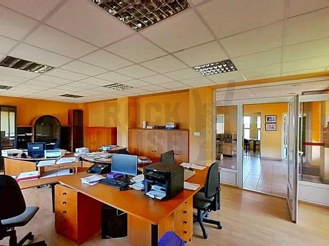 Eladó kereskedelmi és ipari ingatlan Mezőberény 853 nm