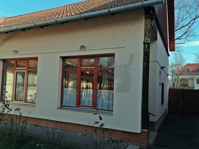 Kiadó ház Békéscsaba, Belváros 69 nm