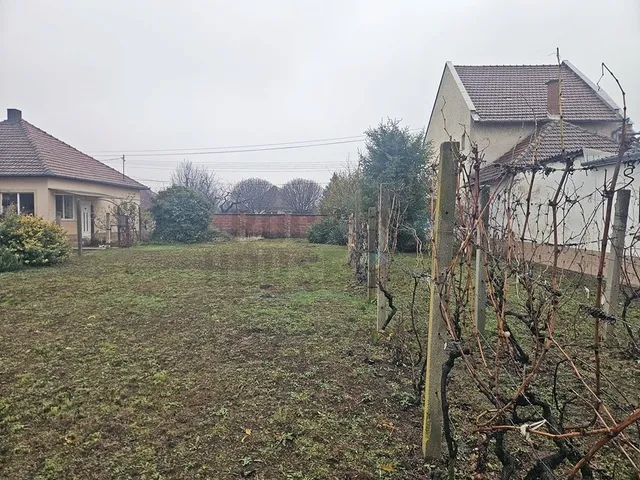 Eladó telek Békéscsaba, Erzsébethely (Jamina) 550 nm