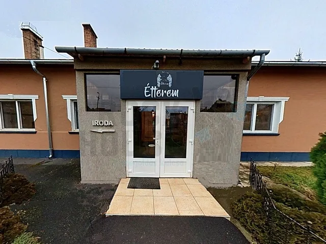 Eladó kereskedelmi és ipari ingatlan Gyula, Szentpálfalva 3552 nm