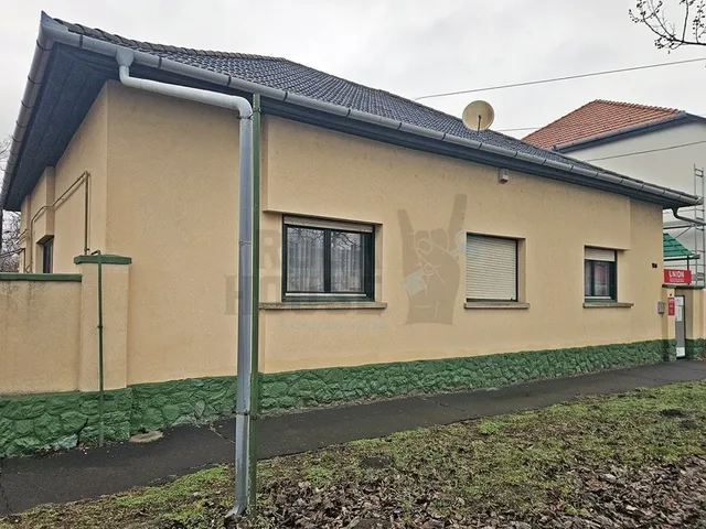 Eladó ház Mezőkovácsháza 200 nm