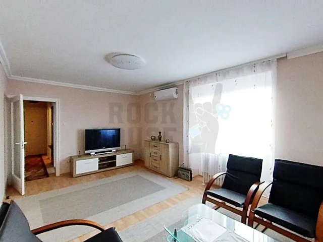 Eladó lakás Békéscsaba, Belváros 69 nm