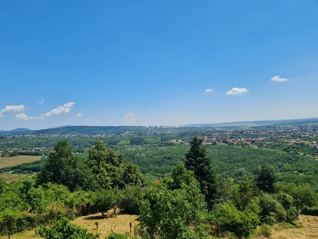 Eladó telek Pécs, Gyükés 1500 nm