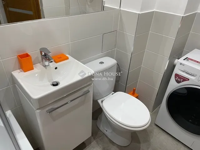 Eladó lakás Pécs 39 nm