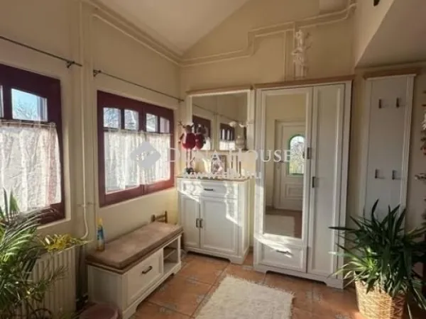 Eladó ház Pécs 180 nm