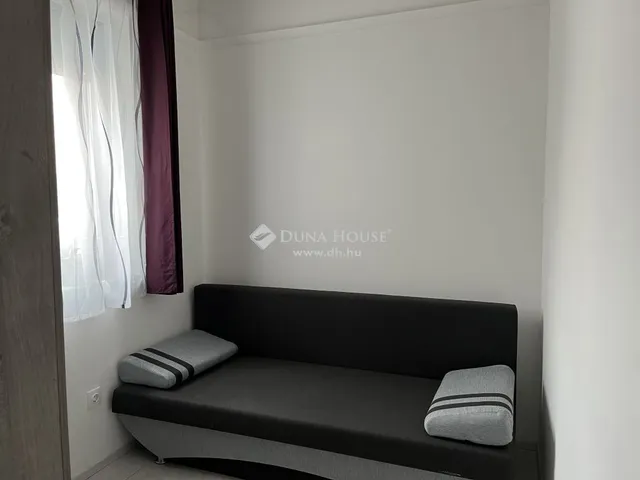 Eladó ház Bonyhád 272 nm