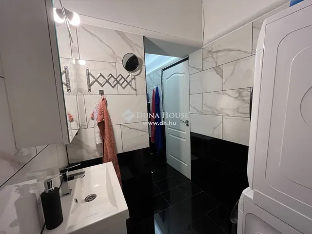 Eladó ház Bonyhád 272 nm