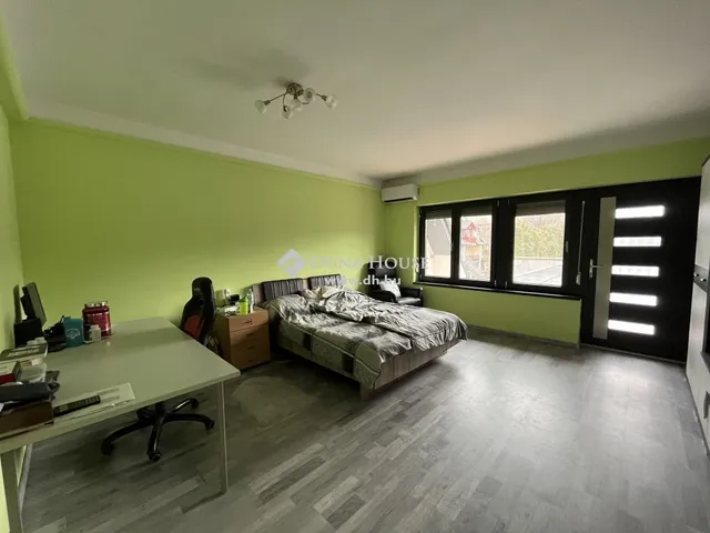 Eladó ház Bonyhád 272 nm