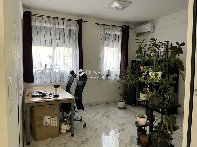 Eladó ház Bonyhád 272 nm