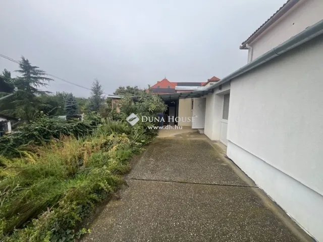 Eladó ház Pécs 173 nm