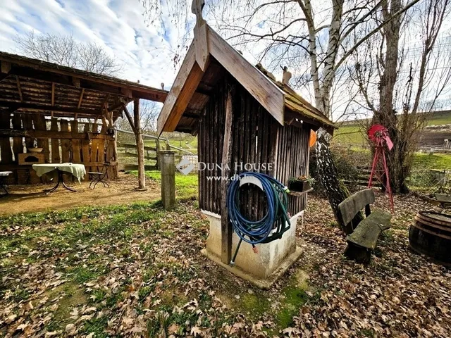 Eladó ház Erdősmárok 140 nm