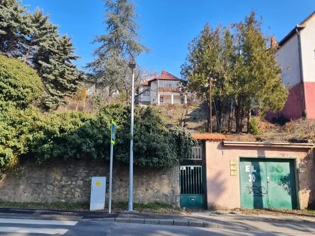 Eladó ház Pécs, Szkókó 87 nm