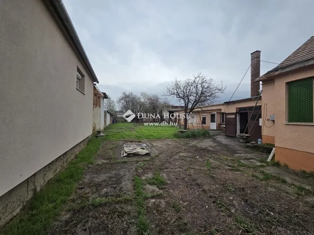 Eladó ház Harkány 150 nm