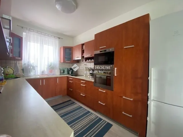 Eladó ház Szajk 150 nm