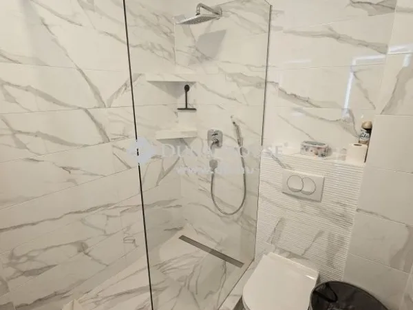 Eladó lakás Pécs 92 nm