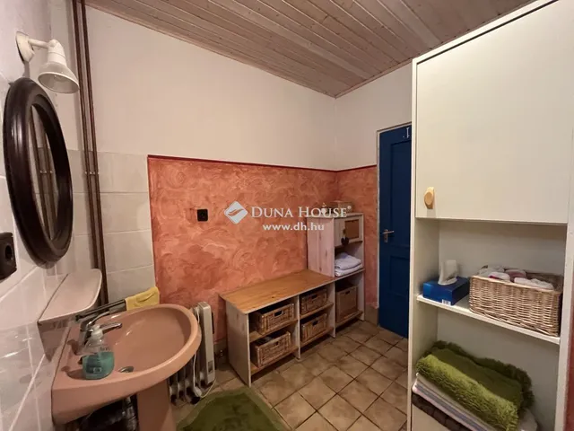 Eladó ház Mecseknádasd 102 nm