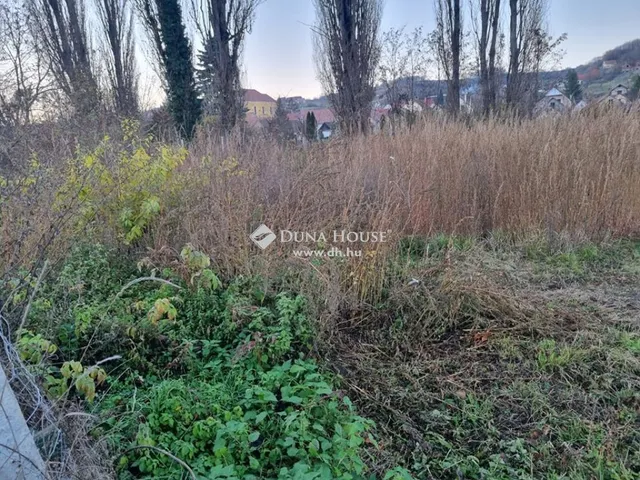 Eladó telek Mecseknádasd 3225 nm