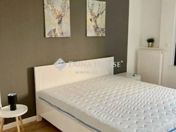 Eladó lakás Pécs, Mecsekoldal 115 nm