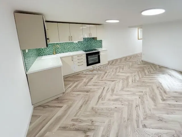 Eladó lakás Pécs, Belváros 56 nm