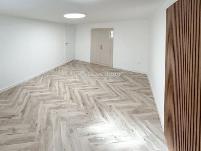 Eladó lakás Pécs 56 nm